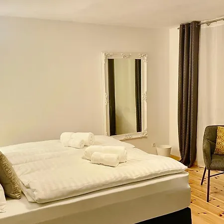 Voh Mitten In Vohenstrauss, Smart-tv, Parkplatz Apartment *